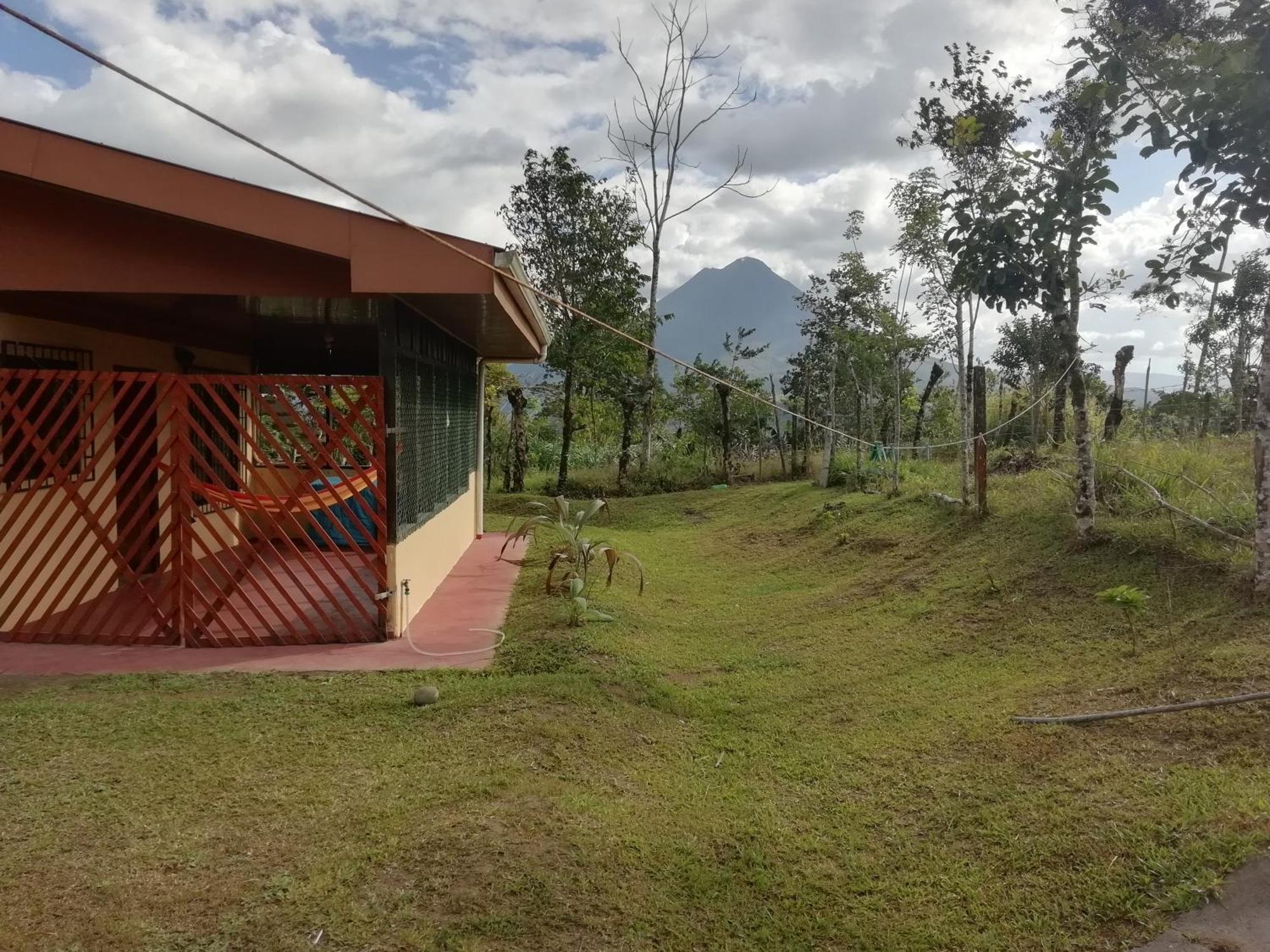 Casas De Campo Las Pavitas Cottages "Red Frog" Palma  Room photo